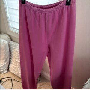 Skims bubble gum pink size medium sweatpants
